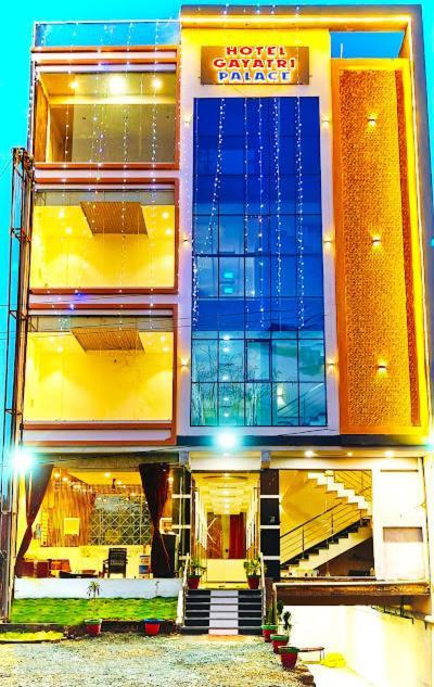 Hotel Gayatri Palace Godarpura Esterno foto