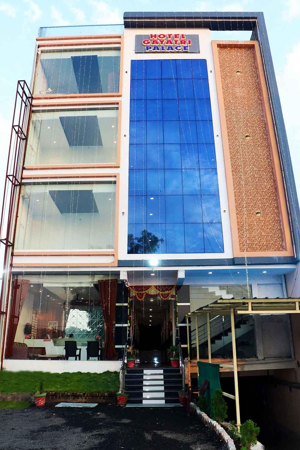 Hotel Gayatri Palace Godarpura Esterno foto